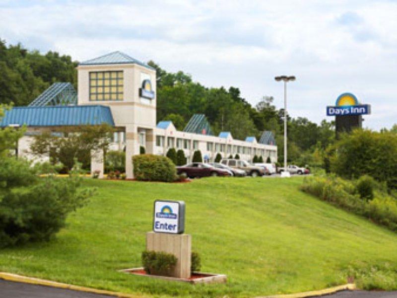 Days Inn Port Jervis מראה חיצוני תמונה